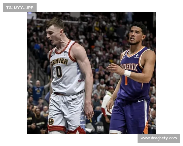 布克与太阳队战术配合解析助力球队崛起的关键因素